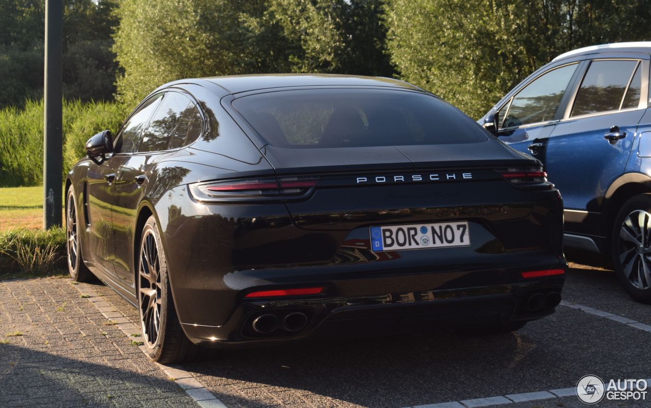 Porsche 971 Panamera Turbo