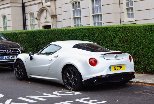 Alfa Romeo 4C Launch Edition