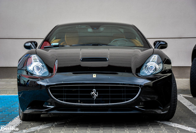 Ferrari California