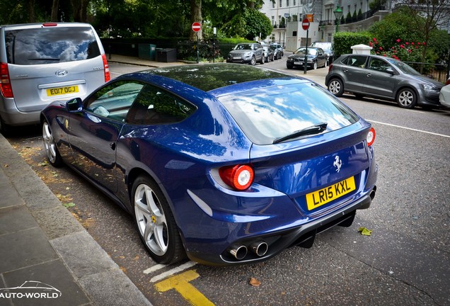 Ferrari FF