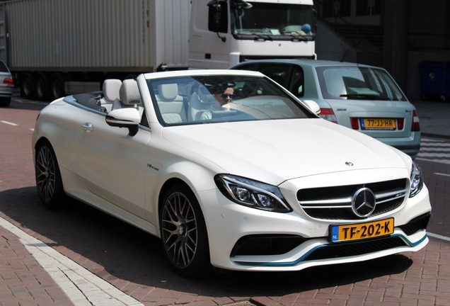 Mercedes-AMG C 63 S Convertible A205 Ocean Blue Edition