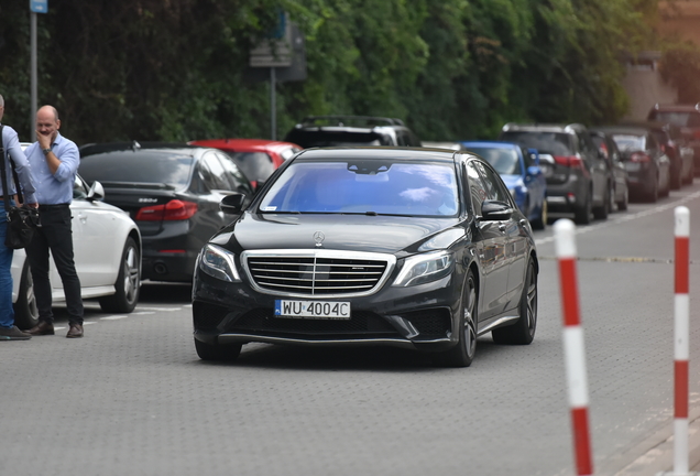 Mercedes-AMG S 63 V222