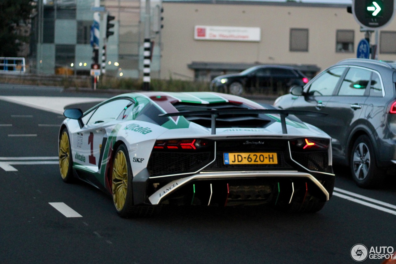 Lamborghini Aventador LP750-4 SuperVeloce