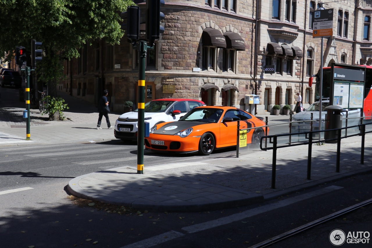 Porsche 996 Turbo