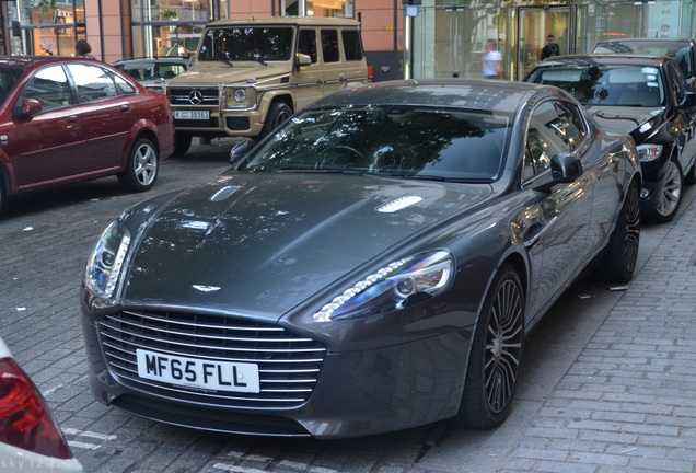 Aston Martin Rapide S