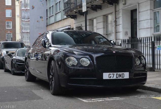 Bentley Flying Spur V8