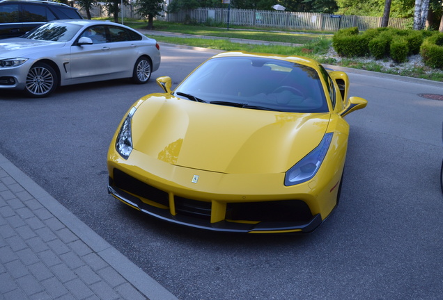 Ferrari 488 Spider Novitec Rosso