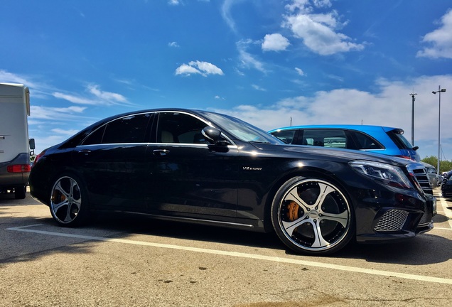 Mercedes-AMG S 63 V222