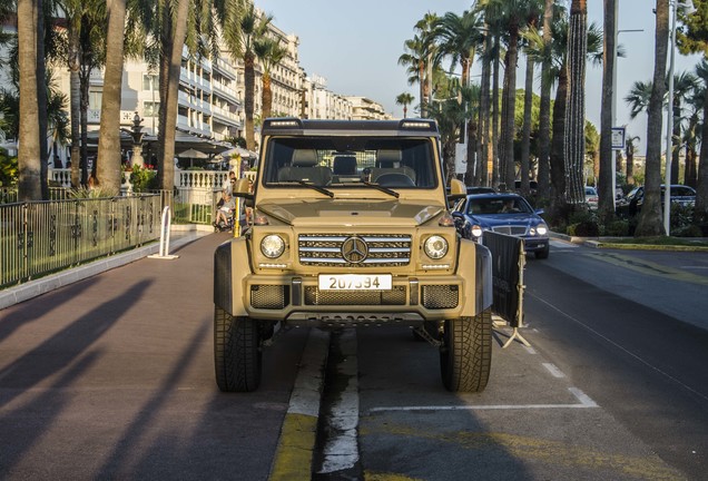 Mercedes-Benz G 500 4X4²