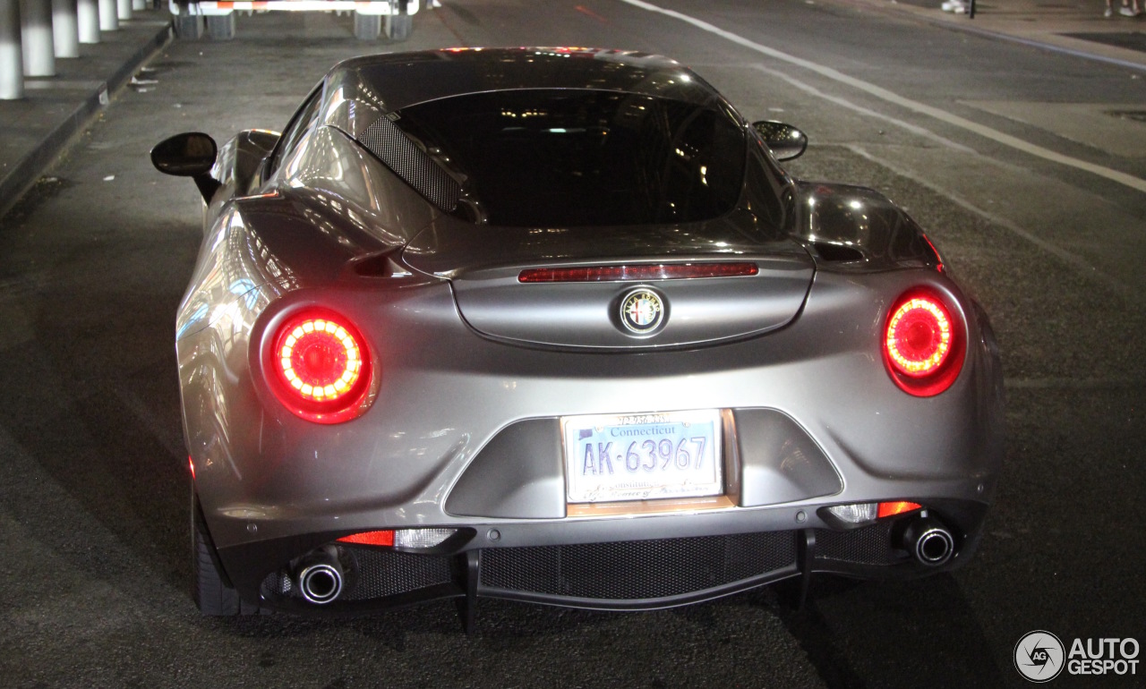 Alfa Romeo 4C Coupé