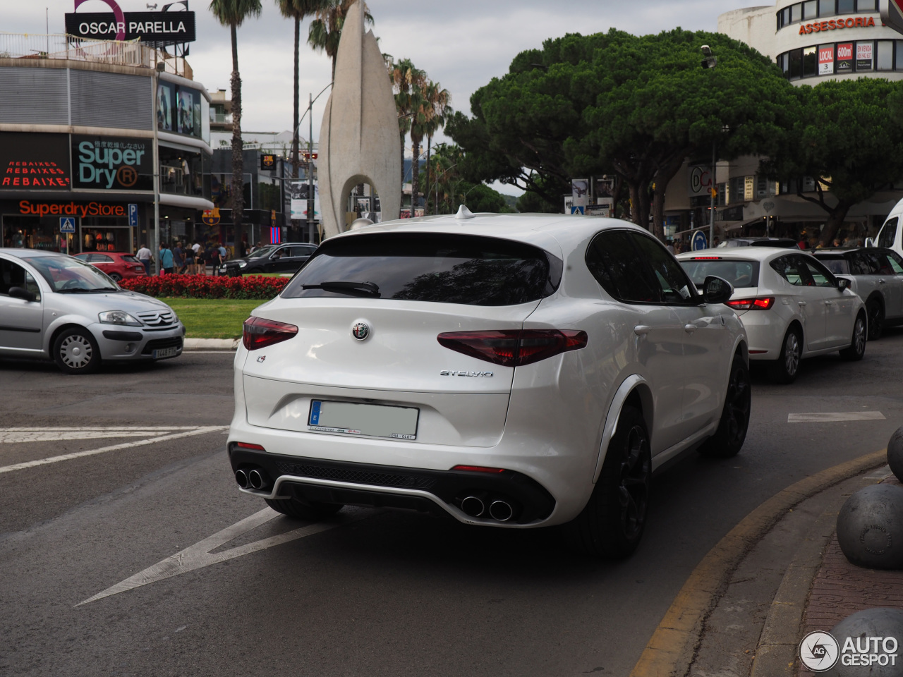 Alfa Romeo Stelvio Quadrifoglio