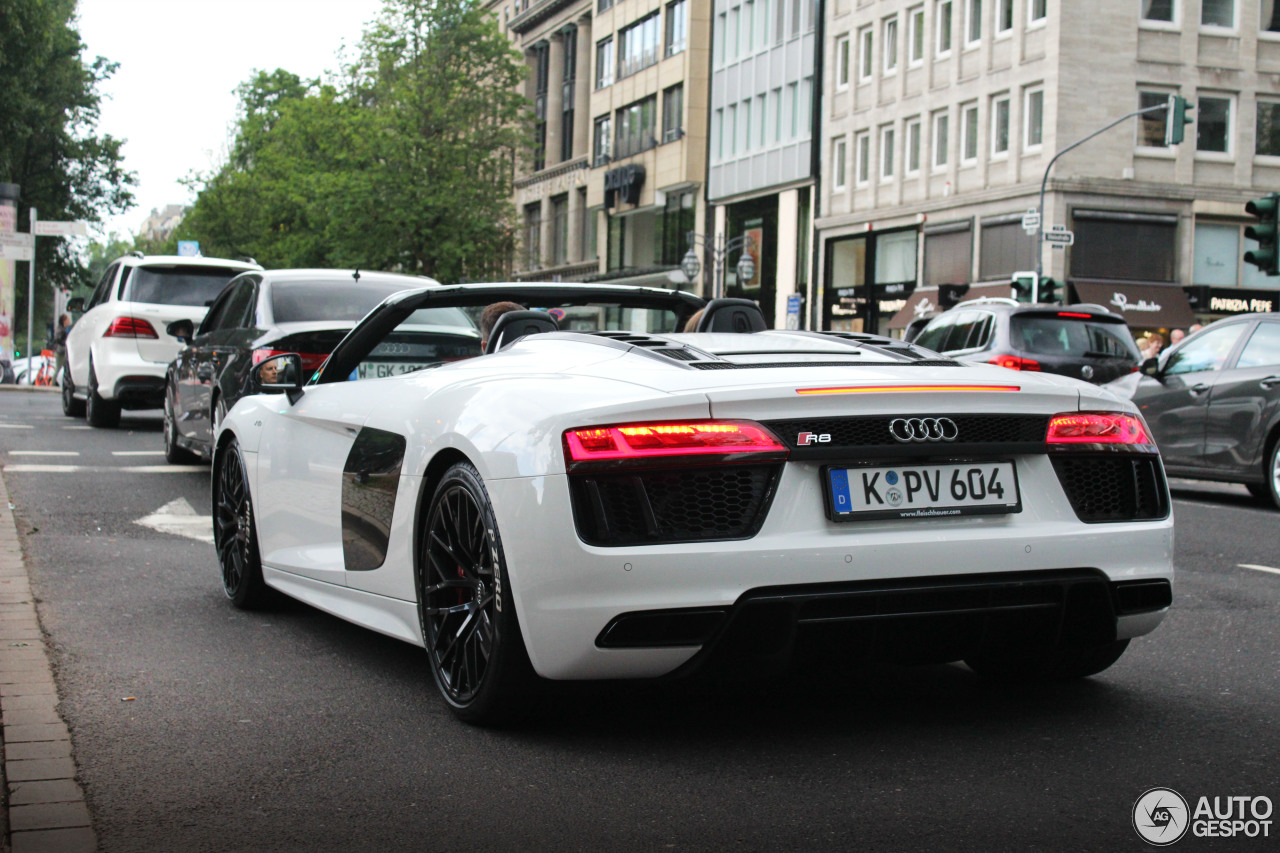 Audi R8 V10 Spyder 2016