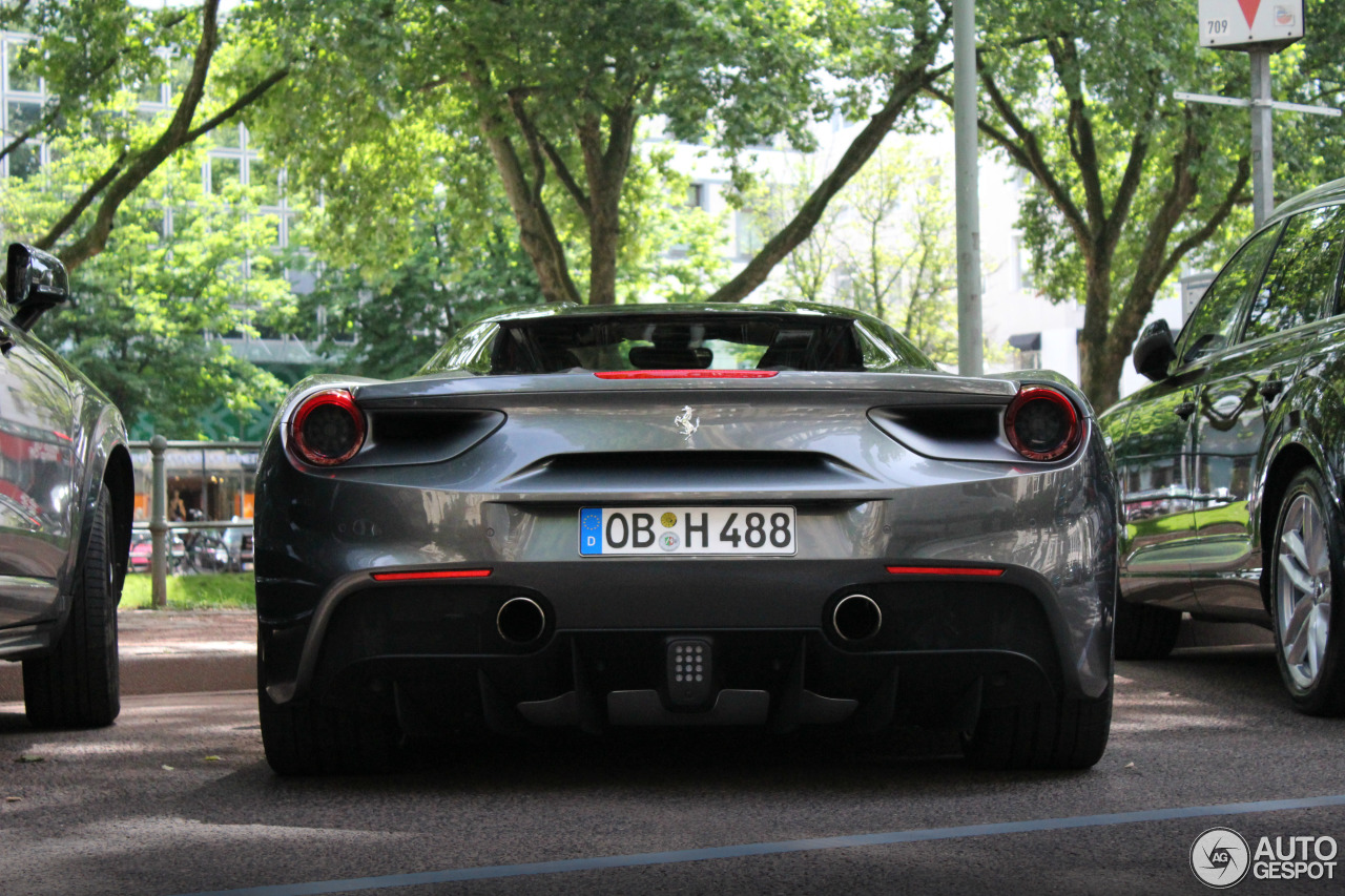 Ferrari 488 Spider