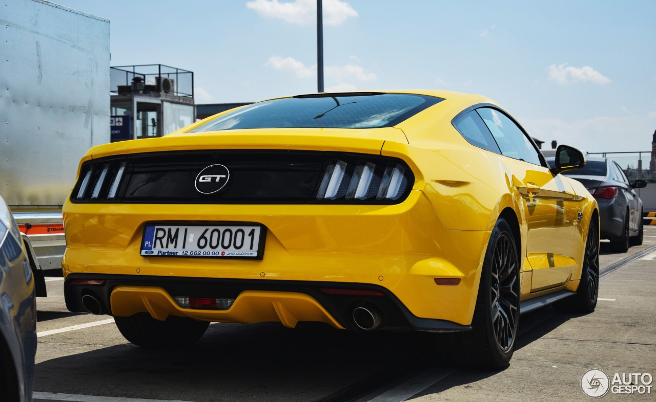 Ford Mustang GT 2015