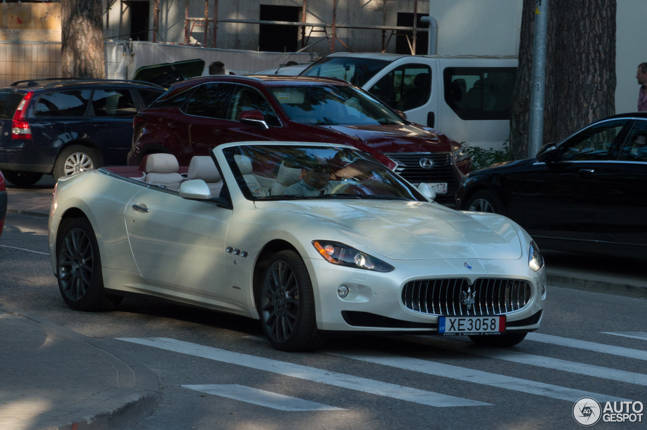 Maserati GranCabrio