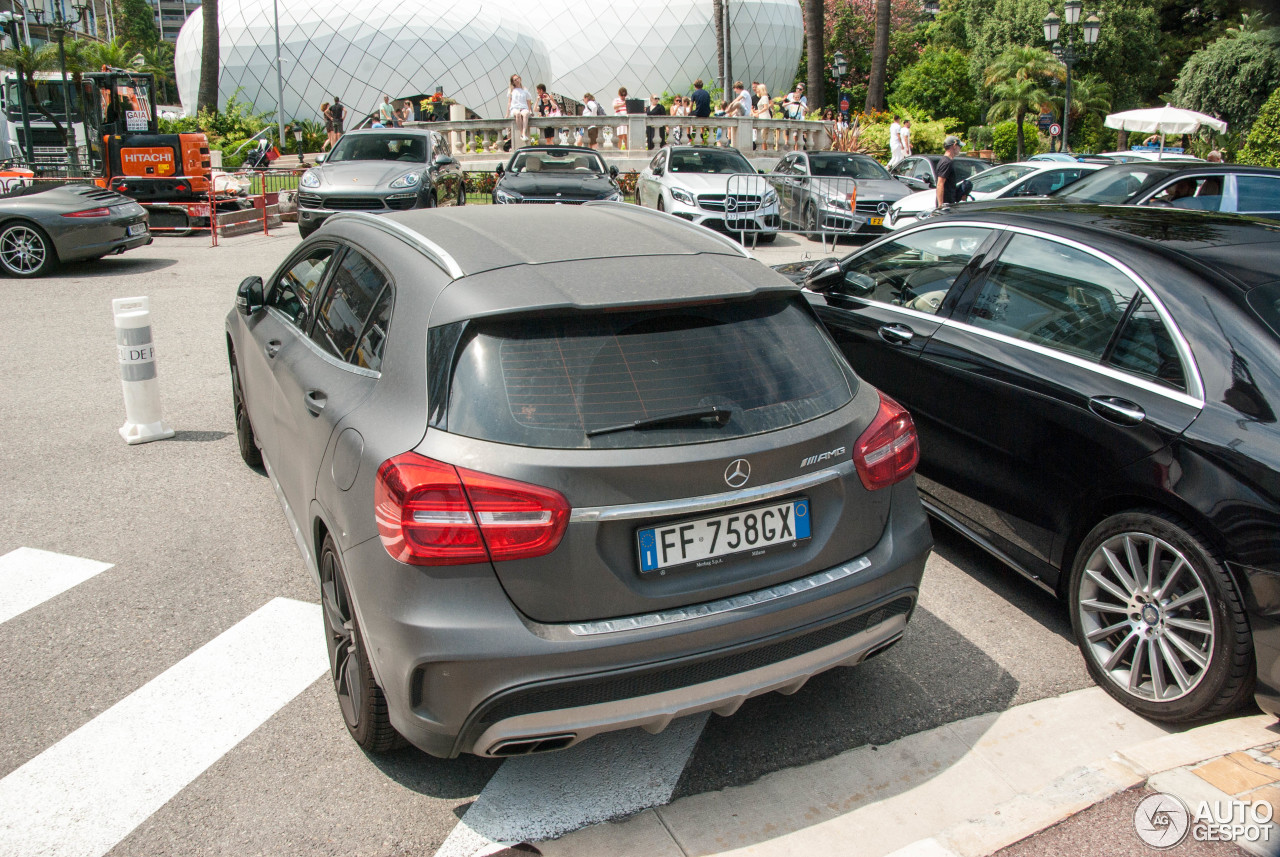 Mercedes-Benz GLA 45 AMG X156