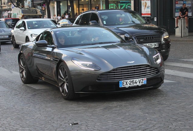 Aston Martin DB11 V8