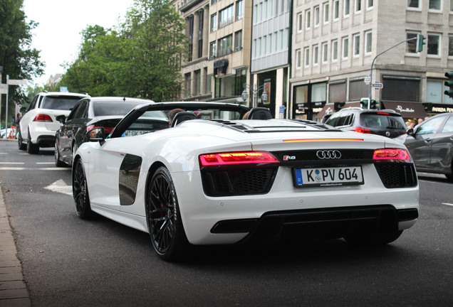 Audi R8 V10 Spyder 2016