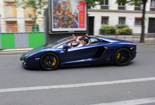 Lamborghini Aventador LP700-4 Roadster