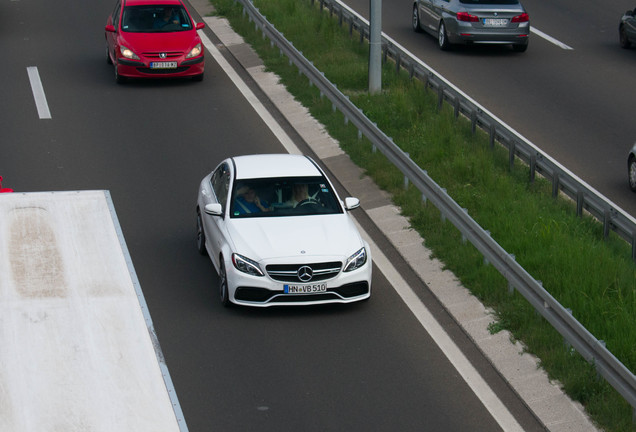 Mercedes-AMG C 63 S W205