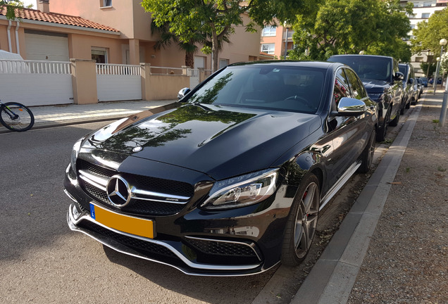 Mercedes-AMG C 63 S W205