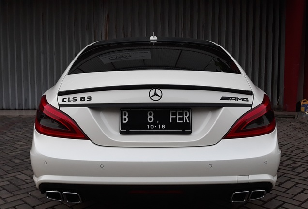 Mercedes-Benz CLS 63 AMG C218