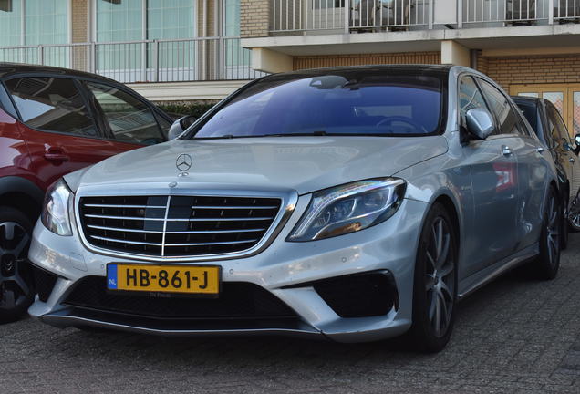 Mercedes-Benz S 63 AMG V222