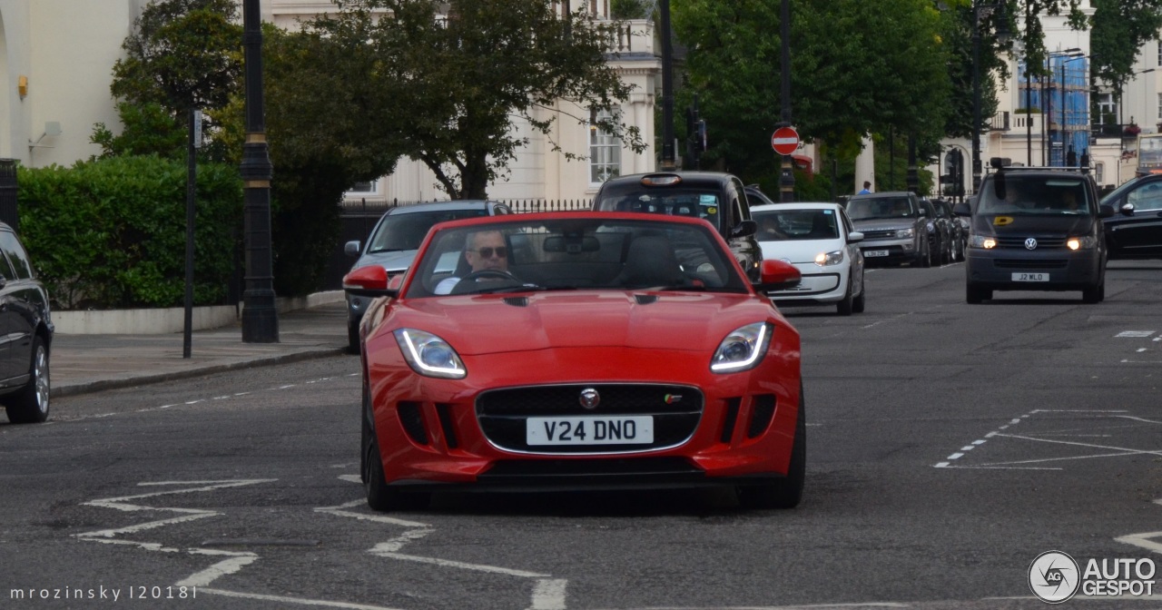 Jaguar F-TYPE S Convertible