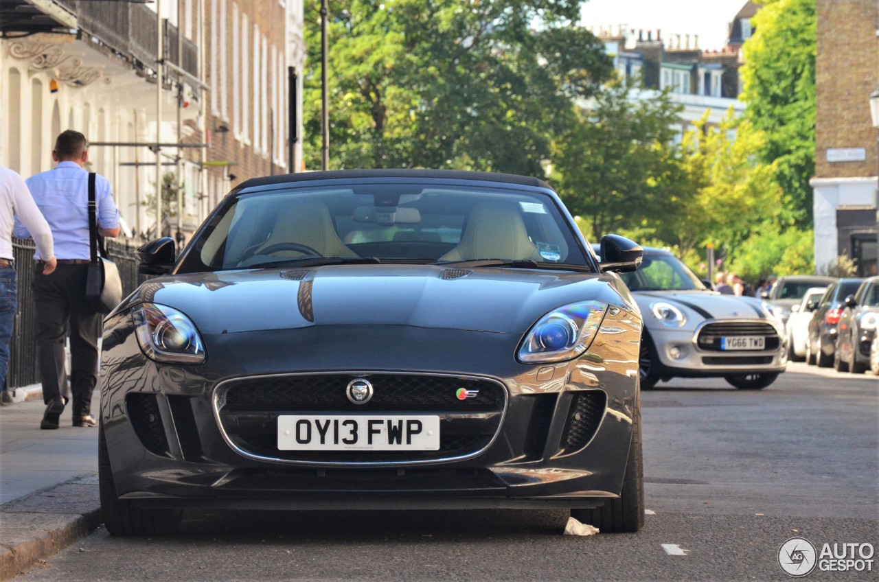 Jaguar F-TYPE S Convertible