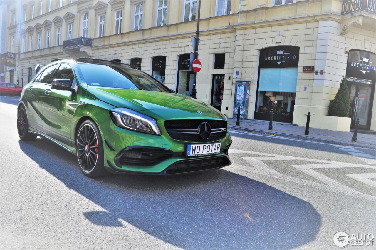 Mercedes-AMG A 45 W176 2015