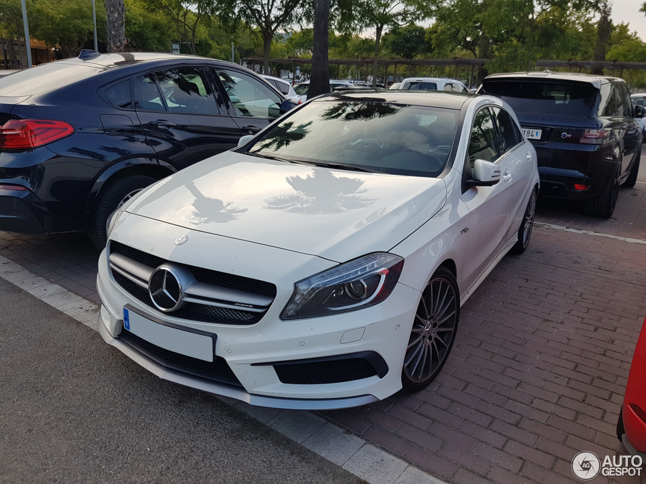 Mercedes-Benz A 45 AMG