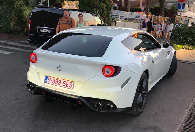 Ferrari FF