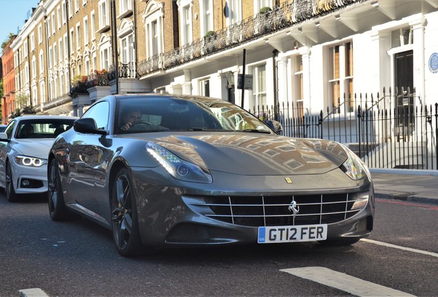 Ferrari FF