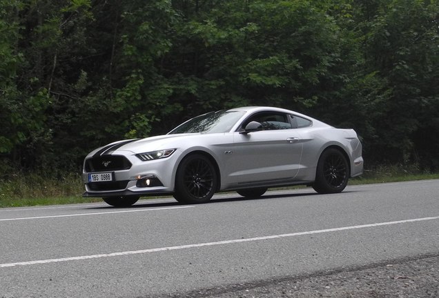 Ford Mustang GT 2015