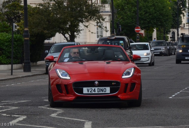 Jaguar F-TYPE S Convertible