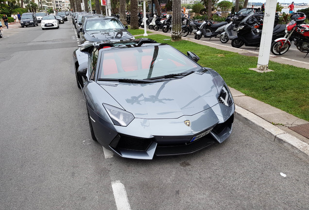 Lamborghini Aventador LP700-4 Roadster