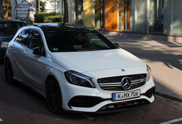 Mercedes-AMG A 45 W176 2015