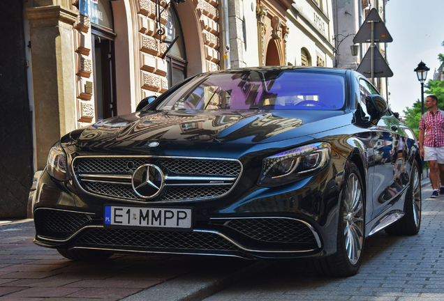 Mercedes-AMG S 63 Coupé C217