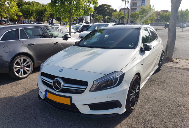 Mercedes-Benz A 45 AMG