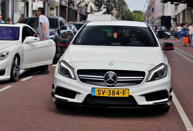 Mercedes-Benz A 45 AMG Edition 1