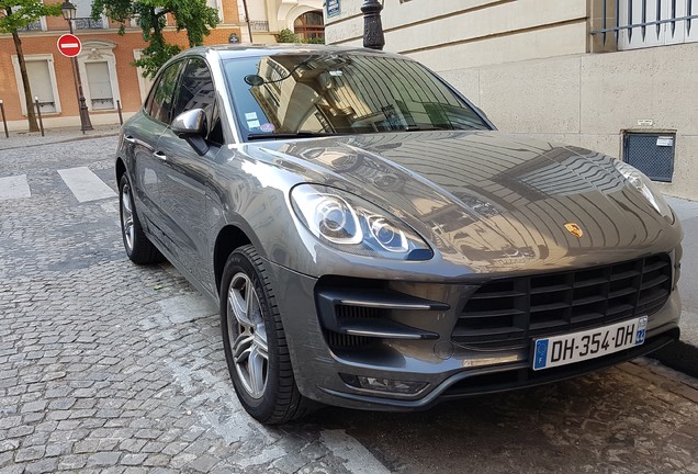 Porsche 95B Macan Turbo