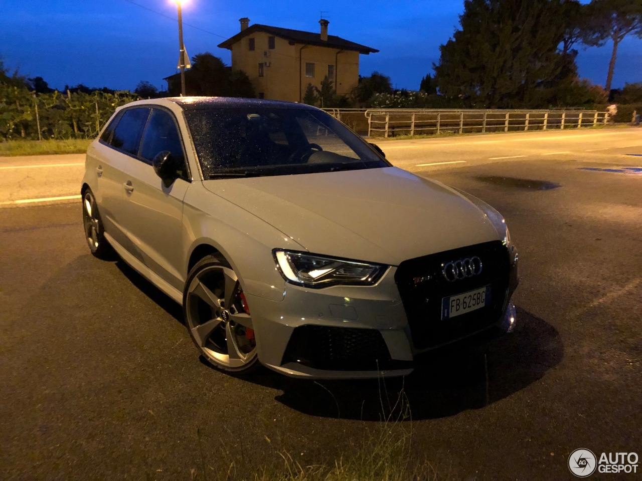 Audi RS3 Sportback 8V