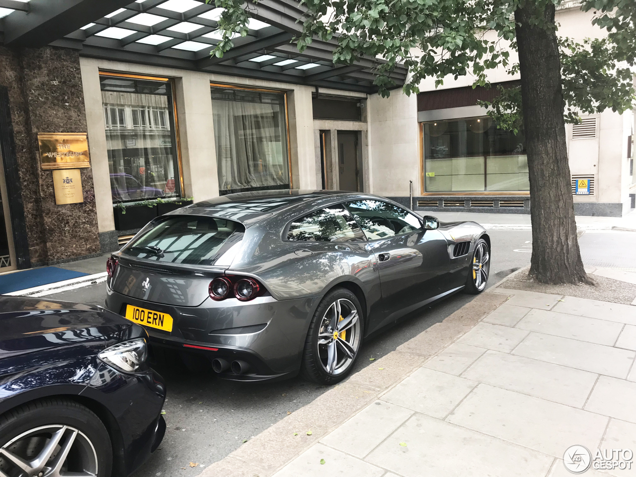 Ferrari GTC4Lusso