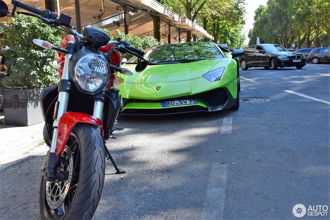 Lamborghini Aventador LP750-4 SuperVeloce Roadster