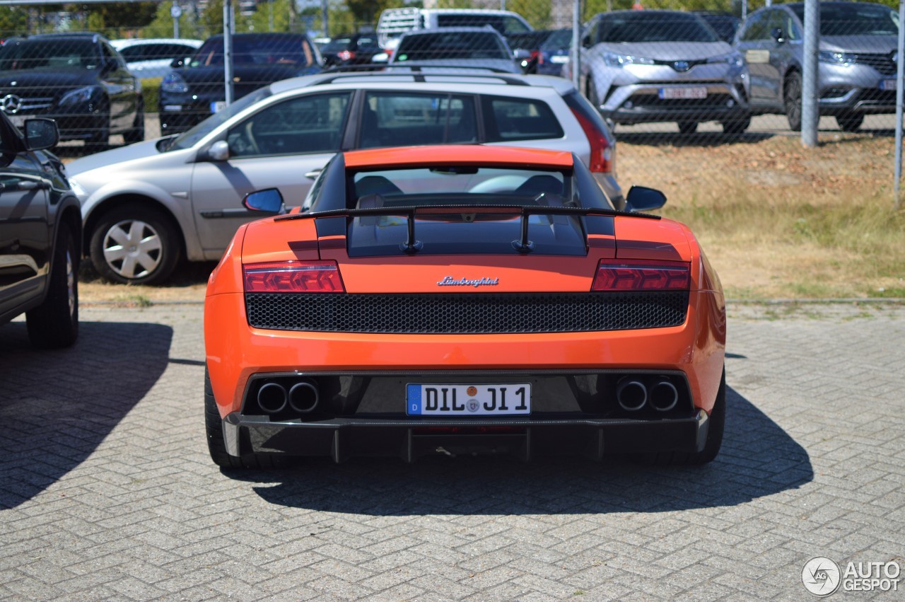 Lamborghini Gallardo LP570-4 Superleggera Edizione Tecnica