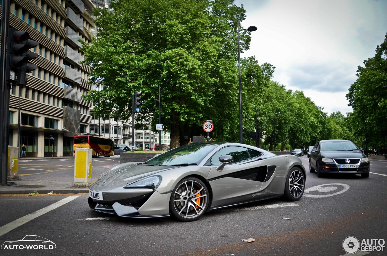 McLaren 570GT