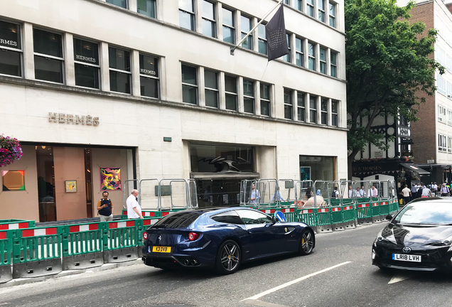 Ferrari FF