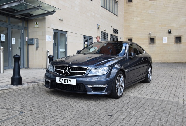 Mercedes-Benz C 63 AMG Coupé Edition 125