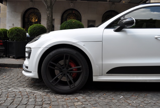 Porsche TechArt 95B Macan Turbo