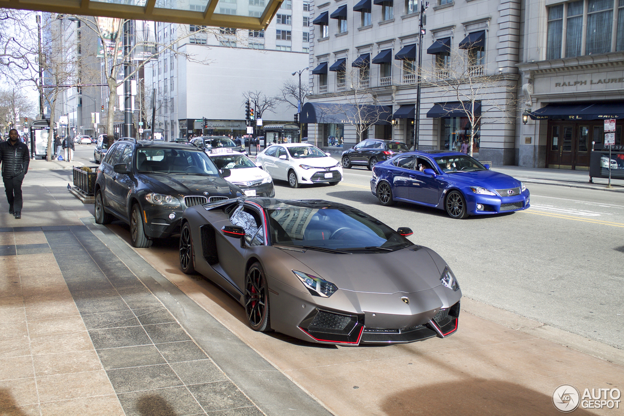 Lamborghini Aventador LP700-4 Roadster Pirelli Edition